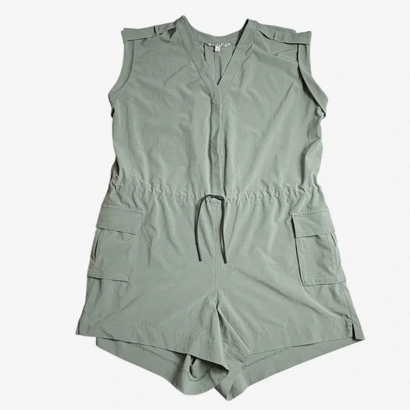 Athleta Sutton Romper Size 10 Green Lightweight Tie Waist Wrinkle Resistant - Picture 6 of 14